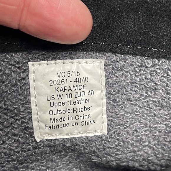 OLUKAI KAPA MOE BLACK SUEDE WITH GLITTER TOE LADIES SIZE 40 / 10 - Picture 8 of 9